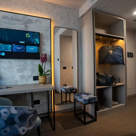 BV Hotel Oly