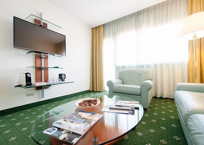 Bv Oly Otel 4*